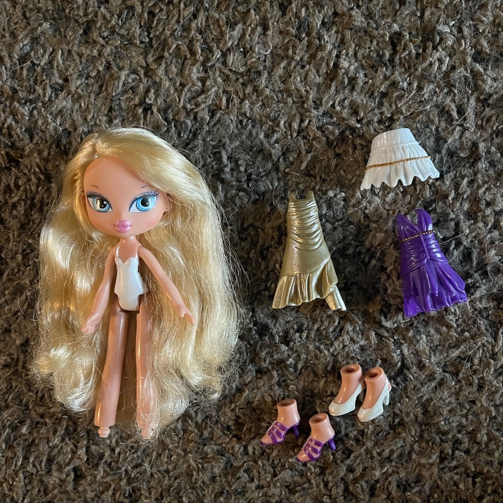 Glam Cloe (2008) | Bratz